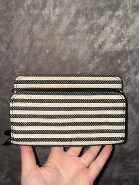 Thirty-One Gifts Black and White Striped Zip-Around Wallet